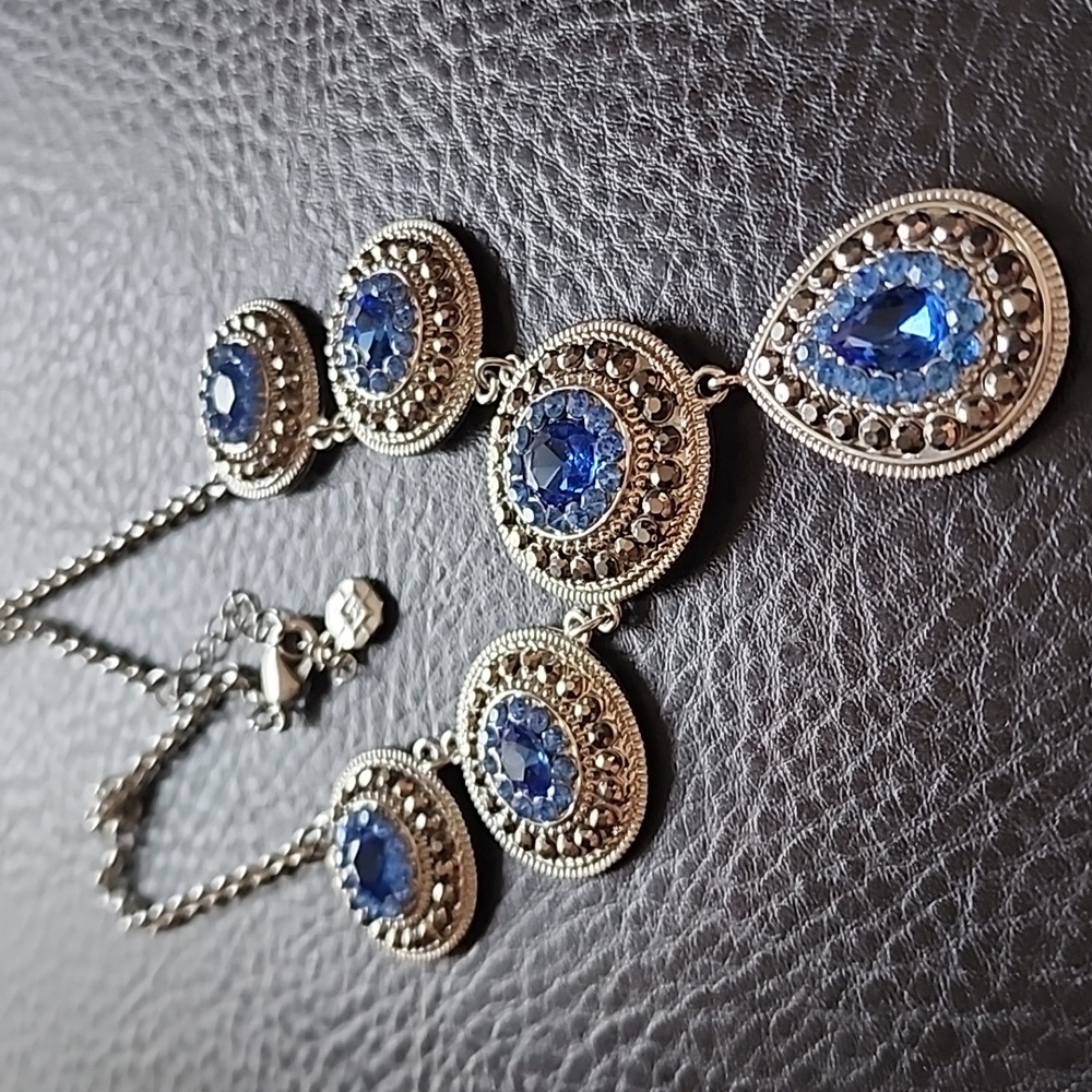 Monet Silver and Blue Necklace